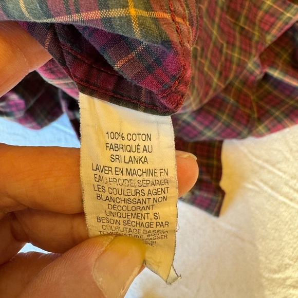 L.L. Bean Red and Green Casual Button Down Shirt with Plaid Pattern - Picture 3 of 6